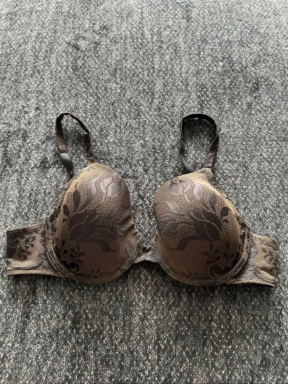 Wacoal Floral Pattern Underwire Bra 38B